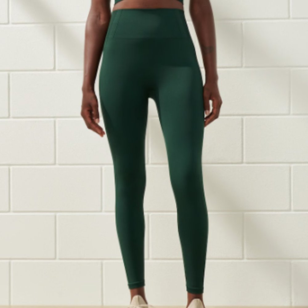 Abercrombie & Fitch YPB 7/8 leggings.